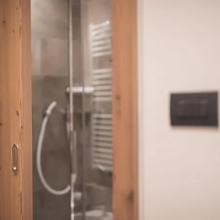 Emma Historic Hotel 3*